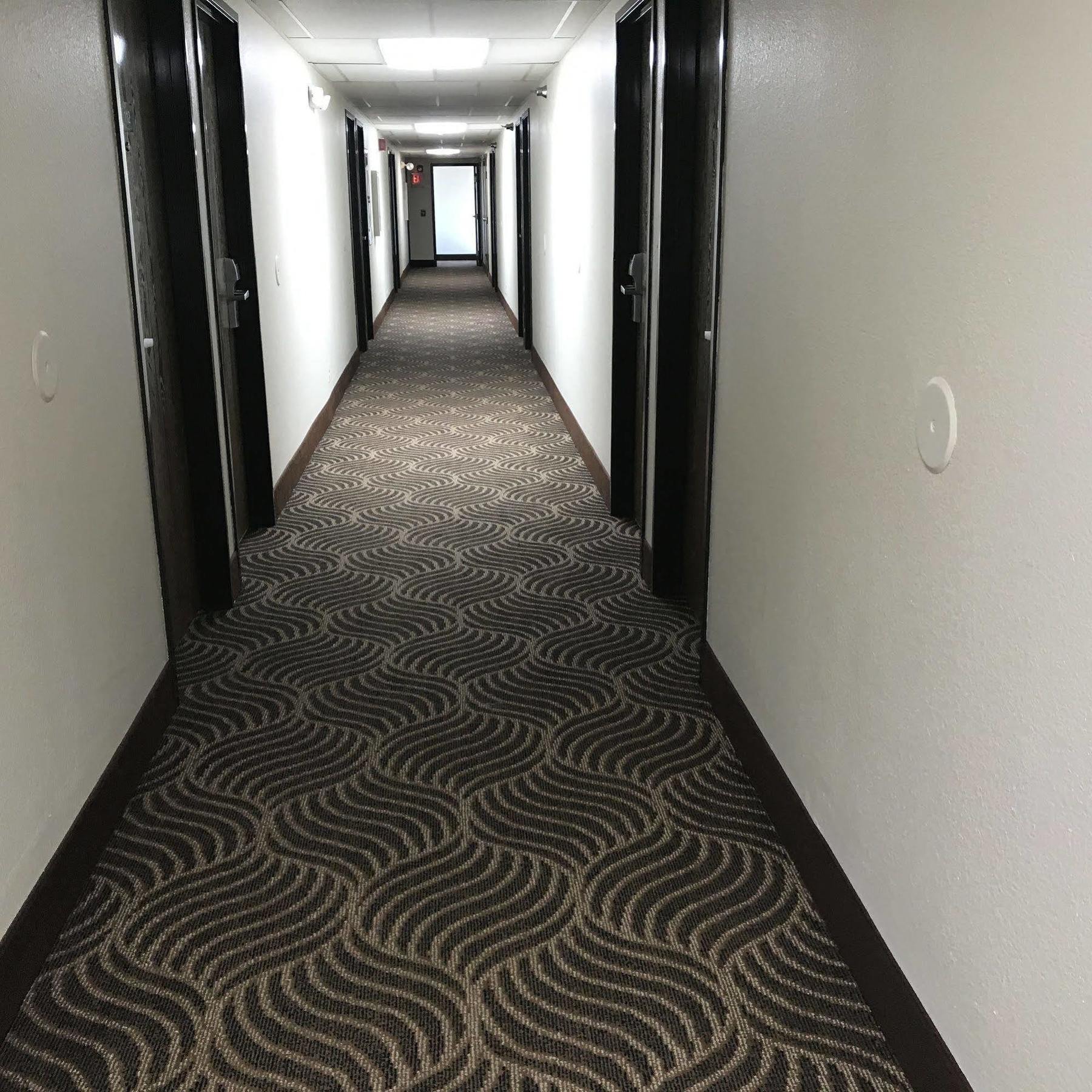 Мотель Super 8 By Wyndham Omaha/West Dodge Экстерьер фото